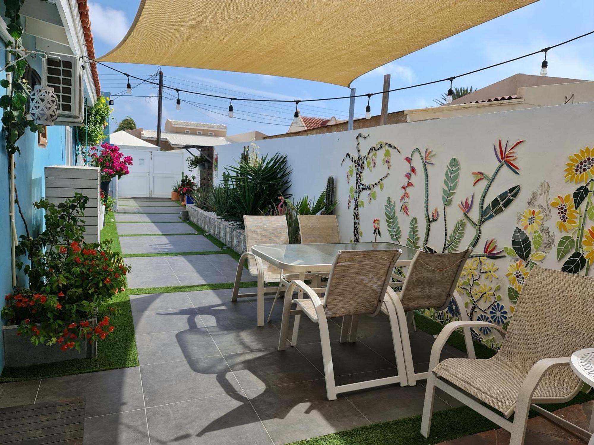 Sandcastle Beach Apartments Palm Beach Ngoại thất bức ảnh